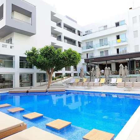 Atrium Ambiance (adults Only)
