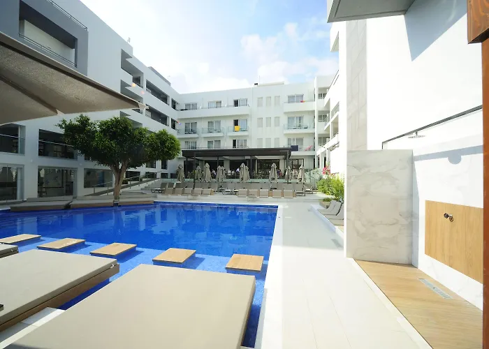 酒店 Atrium Ambiance (adults Only) 罗希姆诺