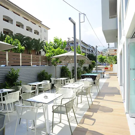 酒店 Atrium Ambiance (adults Only) 罗希姆诺